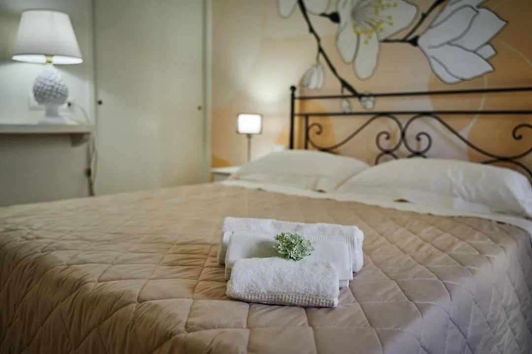 Trinacria Caccamo - Luxury Rooms 0*,  Italy